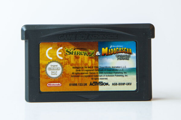 2-in-1 Fun Pack: Shrek 2 & Madagascar: Operation Penguin(GB Advance)