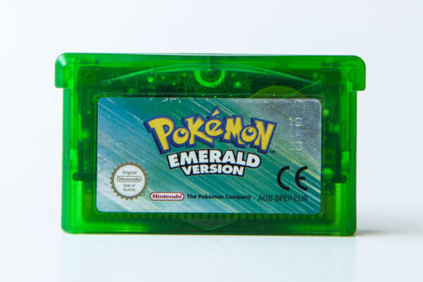 Pokémon: Emerald Version(GB Advance)