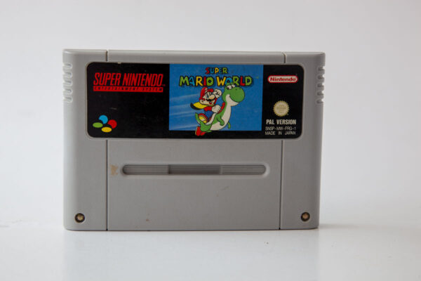 Super Mario World(SNES: Løse spil)