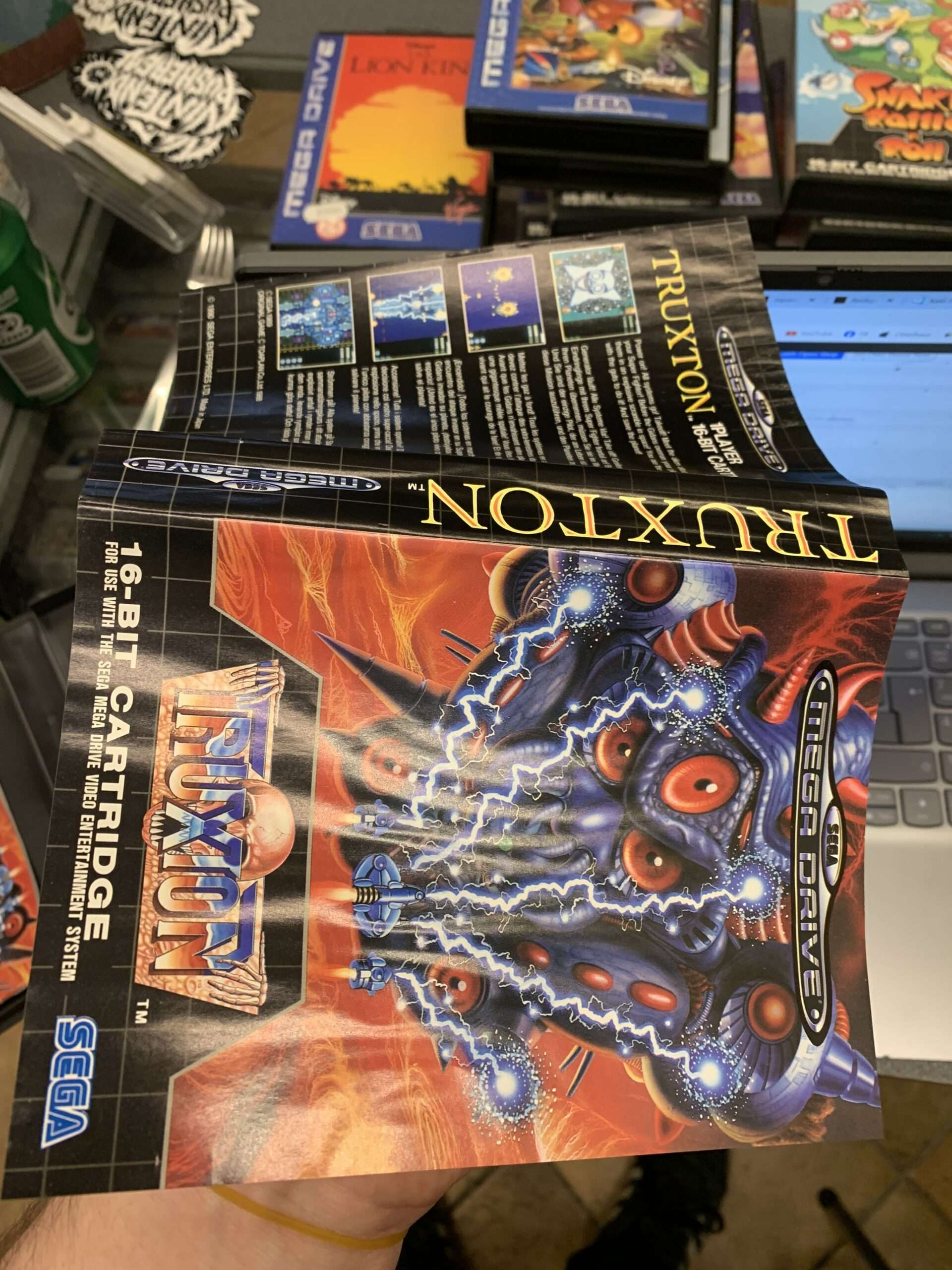 Jeu Truxton Sur Sega Mega Drive - Année 1990 - Action Et Aventure - Bon état
