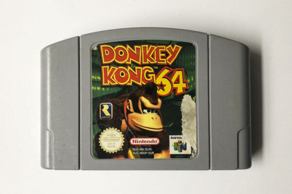 Donkey Kong 64(grim label)(kræver expansion pak)(N64: Løse spil)