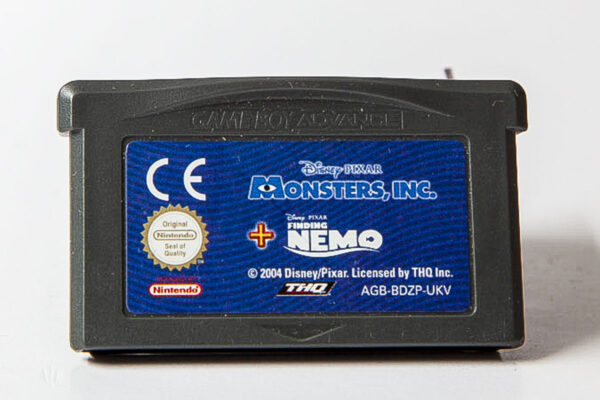 2 Games in 1: Monsters, Inc. + Finding Nemo(GB Advance)
