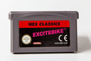 NES Classics 4: Excitebike(GB Advance)