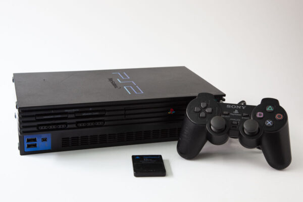 Playstation 2: Fat(sort)(konsol)