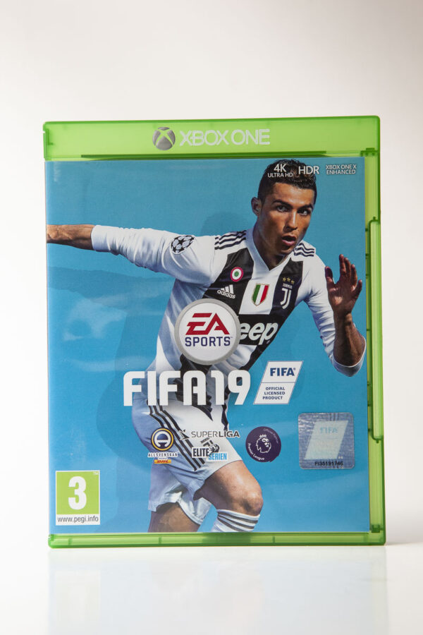 FIFA 19(Xbox One)