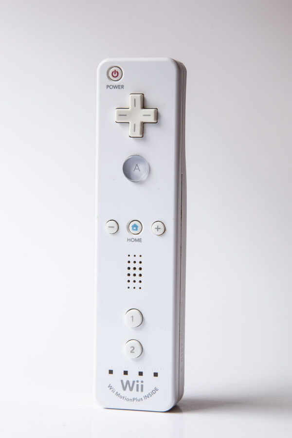 Wiimote inkl motion plus: Hvid
