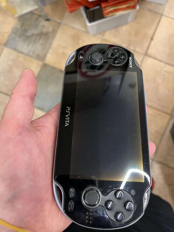 PS Vita PCH-1004 inkl 16 GB(konsol) - Image 3