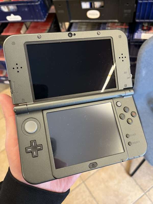 New 3DS XL: Metallic Black i original emballage - Billede 2
