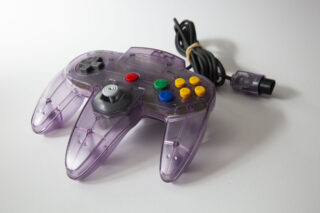 Nintendo 64: Controller - Atomic Purple