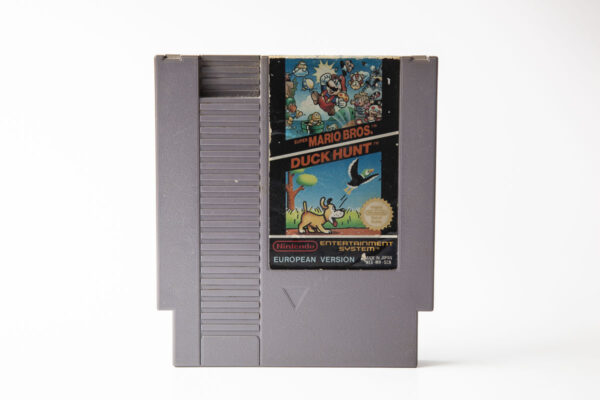 Super Mario Bros. & Duck Hunt(slidt)(NES: Løse spil)