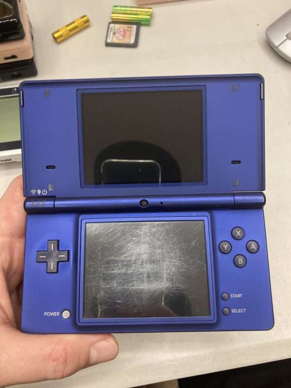 DSi: Metallic Blue inkl. oplader #1 - Image 2