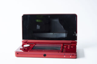 3DS: Metallic Red inkl. oplader #1
