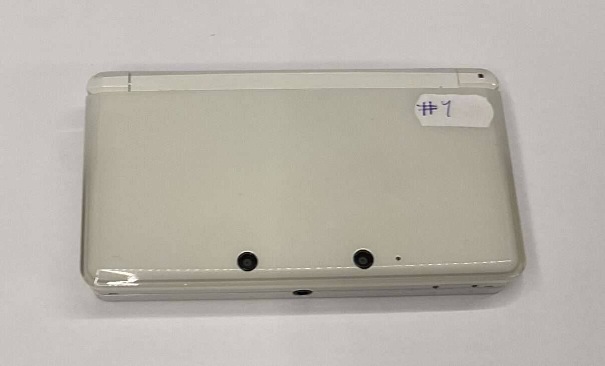3DS: Ice White inkl. oplader #1 - Billede 2