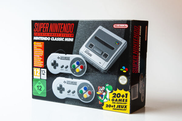 Super Nintendo Mini(ikke ny og uåbnet)