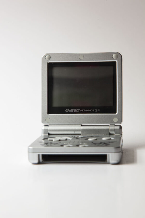 Gameboy Advance SP 001(tribal) inkl. oplader #1