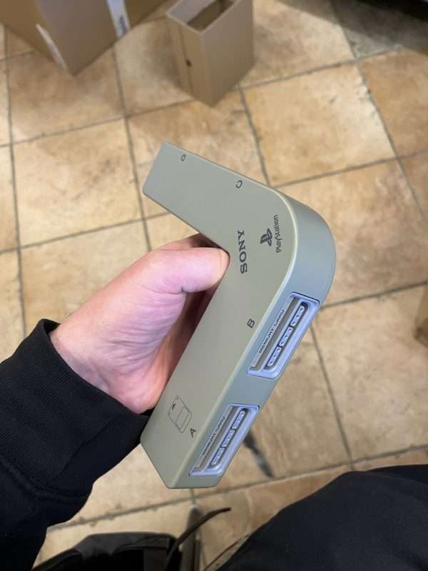 Playstation 1: Multitap - se billeder - Billede 3