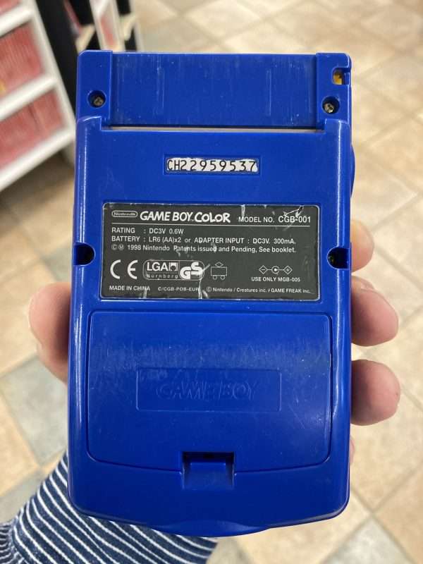 Gameboy Color: Pikachu version #1 - Image 2