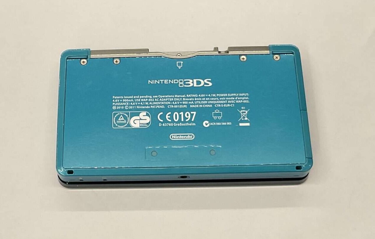 3DS Aqua Blue inkl oplader #1 - Billede 3