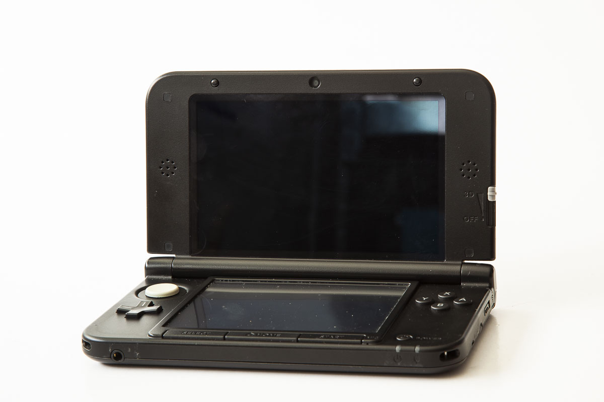 3DS Black inkl. oplader – Nintendopusheren