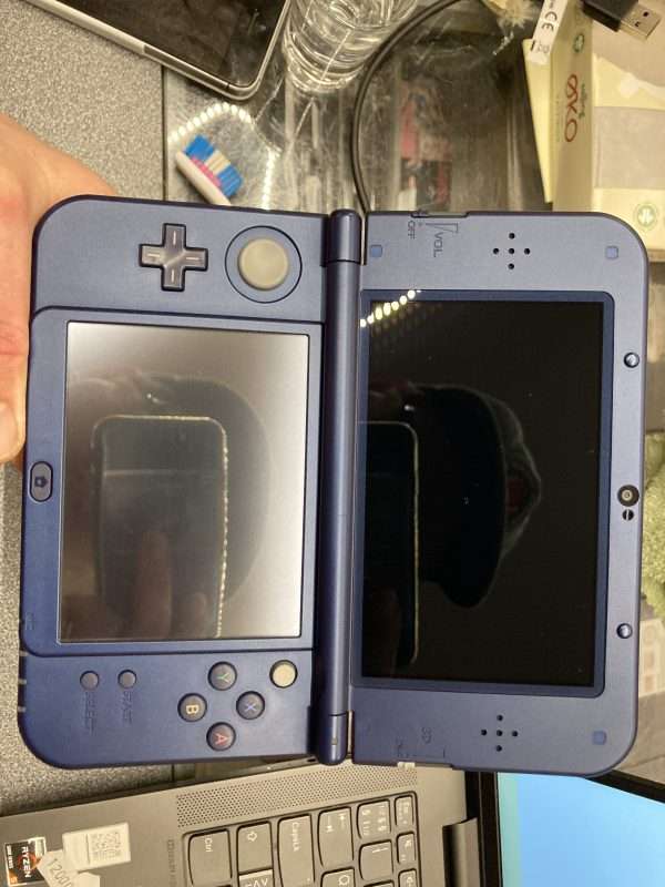 New Nintendo 3DS XL inkl. oplader (Metallic Blue) #1 - Billede 3