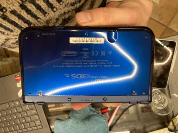 New Nintendo 3DS XL inkl. oplader (Metallic Blue) #1 - Billede 2