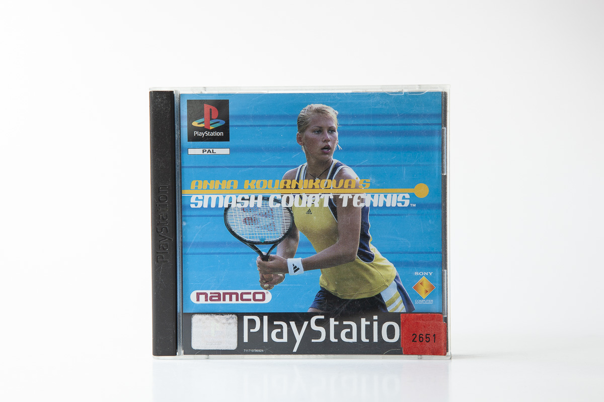 Anna Kournikova's Smash Court Tennis(PS1)