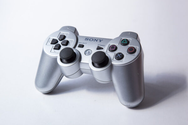 Playstation 3: Controller UDEN KABEL(sølv)(brugt)