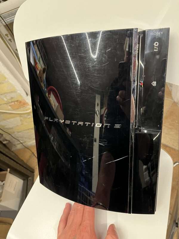 Playstation 3: Fat(den der kan spille PS2-spil)(konsol) - se billeder - Image 2
