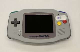 Gameboy Advance: Modded med ny skærm, skal og genopladeligt batteri
