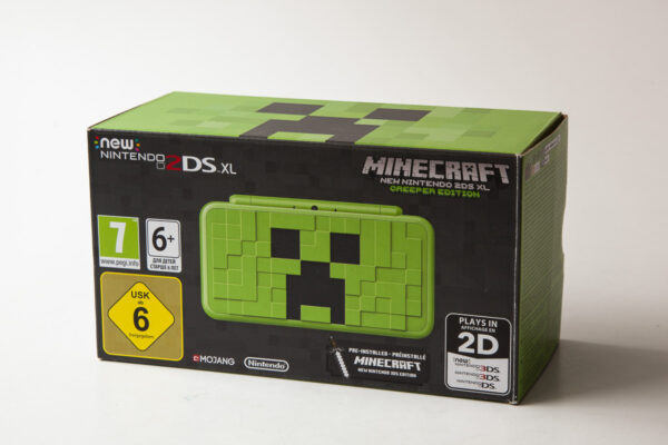 New Nintendo 2DS XL: Minecraft Creeper Edition