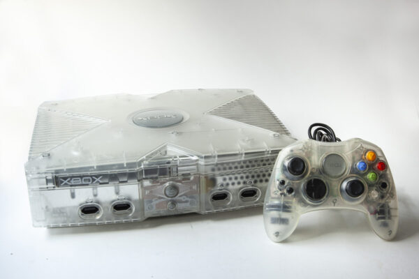 Xbox Original: Crystal inkl kabler(konsol) - moddet