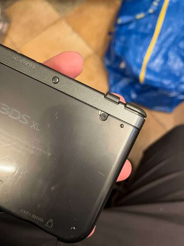 New Nintendo 3DS XL inkl. oplader (Black) #1 - Image 8