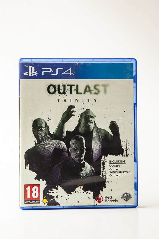 Outlast Trinity(PS4 brugt)