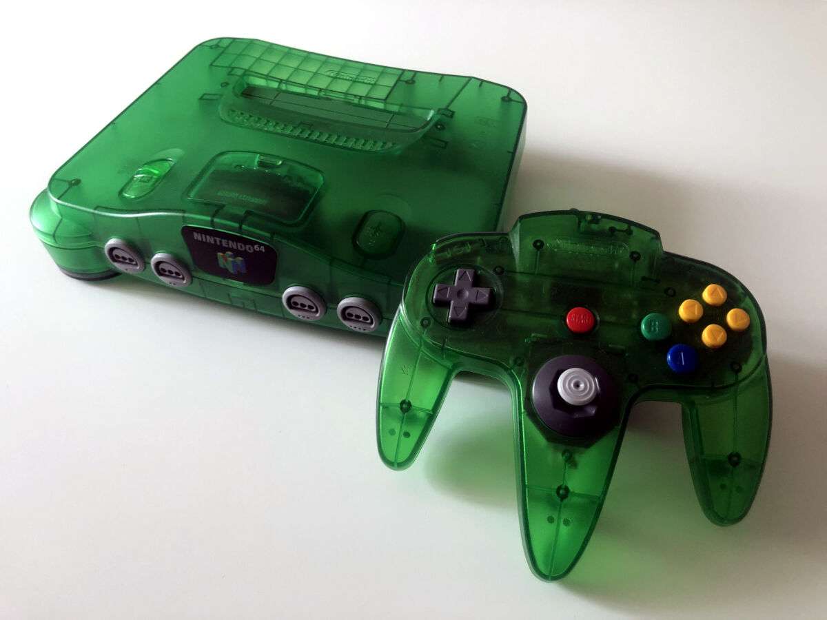 Nintendo 64 Jungle Green - “spilklap” mangler delvist, se billeder(konsol)