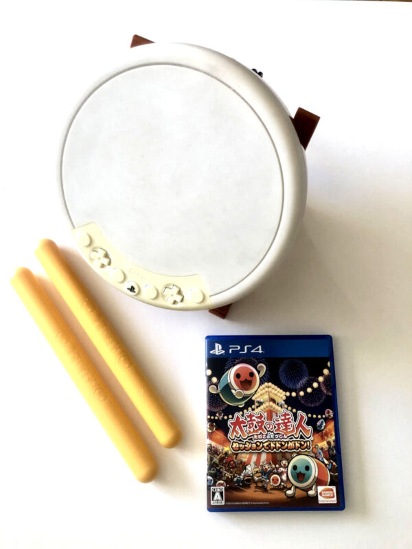 Taiko No Tatsujin: Spil + tromme + trommestikker(PS4 brugt)