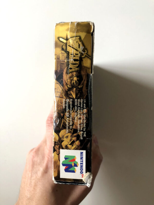 The Legend of Zelda Ocarina of Time (N64 i original emballage) #230 - Image 7