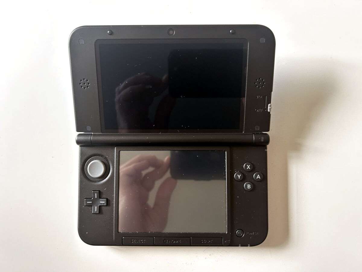 Fire Emblem Awakening - Limited Edition Pack - 3DS XL (i original emballage) - Billede 3