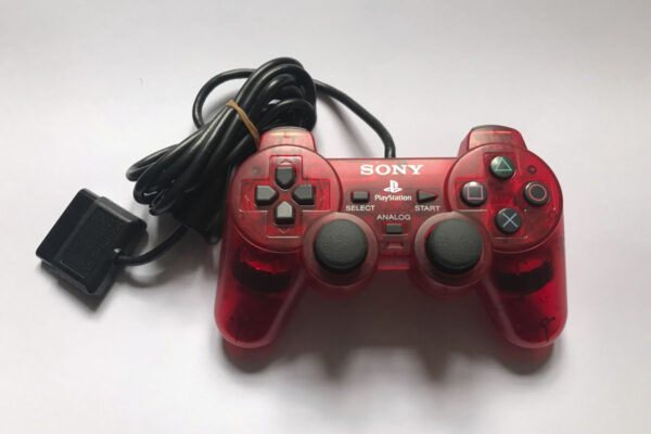 Playstation 2: Controller. Transparent Red
