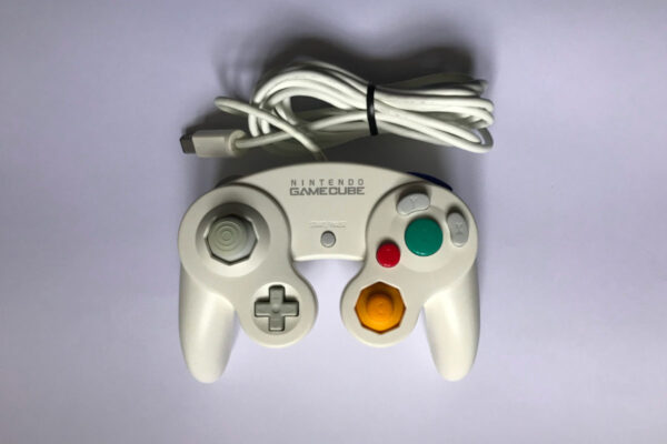 Gamecube: Controller - White