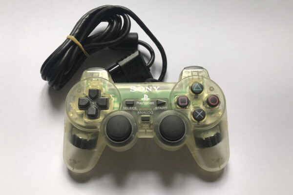 Playstation 2: Controller. Transparent