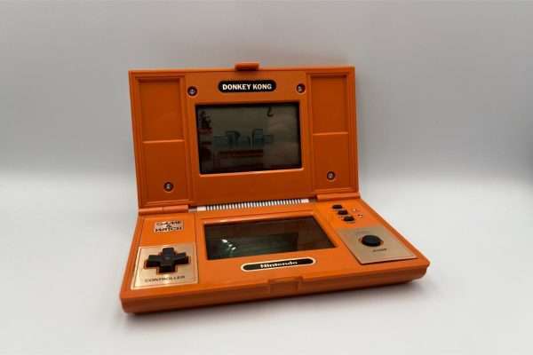 Game & Watch: Donkey Kong