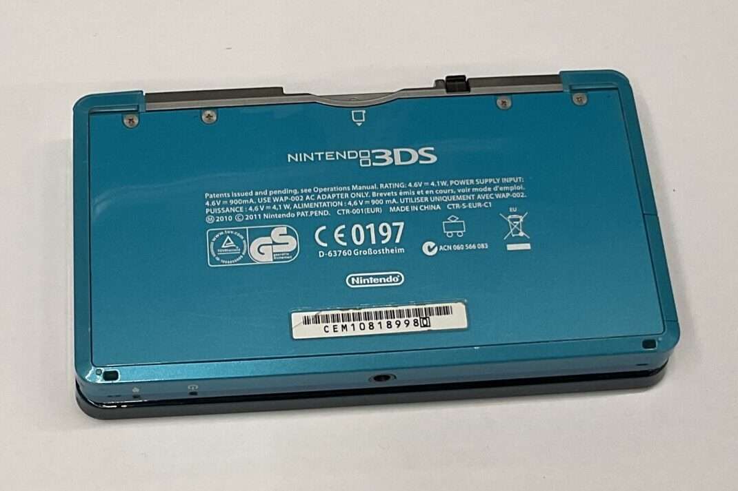 3DS Aqua Blue inkl oplader #2 - Billede 3