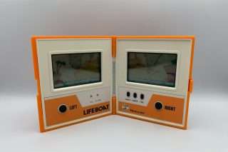 Game & Watch: Lifeboat - se billeder