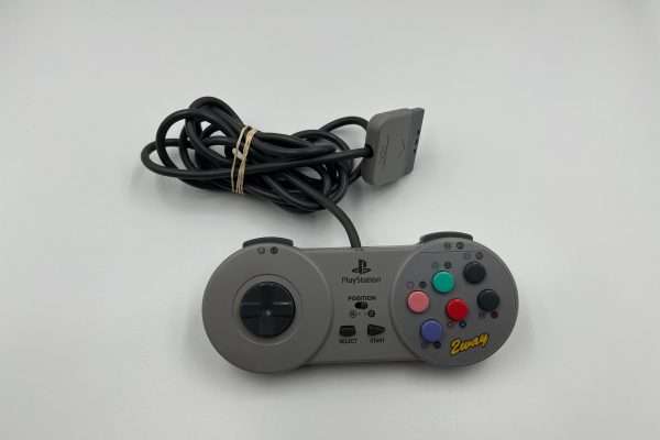 Hori Fighting Command-controller til Playstation 1(PS1)