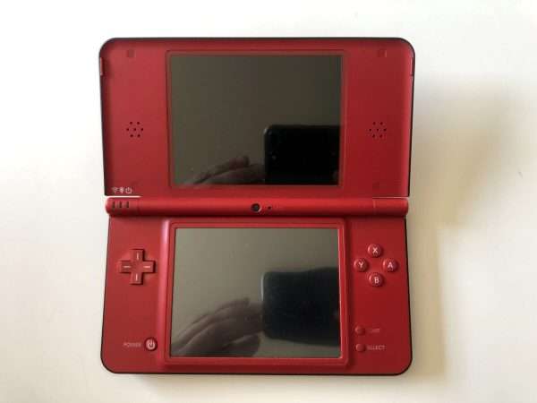 New Nintendo DS XL Super Mario Bros - 25th Anniversary Edition - Image 8