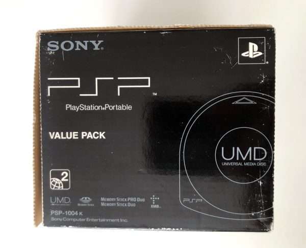PSP 1004 K Value Pack inkl. oplader. (konsol i original Emballage, med tilbehør)(Se Billeder) - Image 9