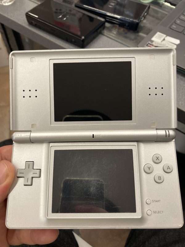 DS lite: Silver inkl. oplader #1 - Image 2