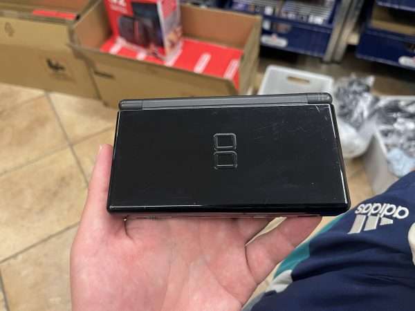 DS lite: Onyx Black inkl. oplader #1 - Billede 2