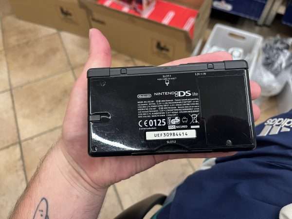 DS lite: Onyx Black inkl. oplader #1 - Billede 3