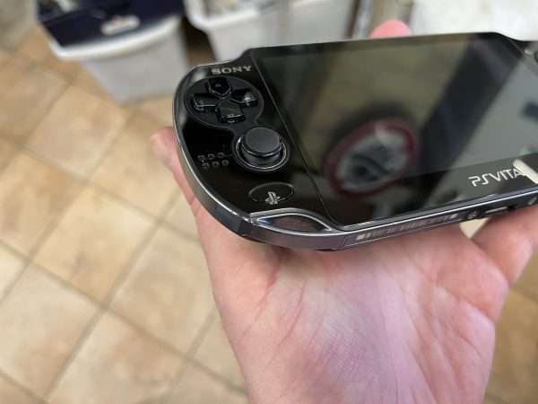 PS Vita PCH-1004 inkl 4 GB (konsol) #3 - Image 4